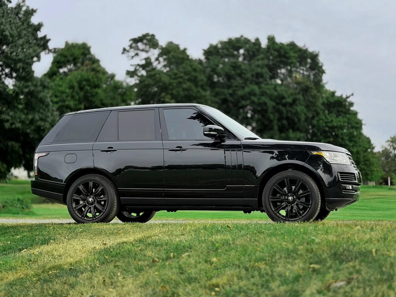 Used 2015 Land Rover Range Rover HSE AWD/4WD image 5