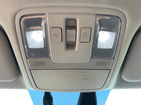 Used 2019 Kia Forte S w/ S Premium Package FWD image 21