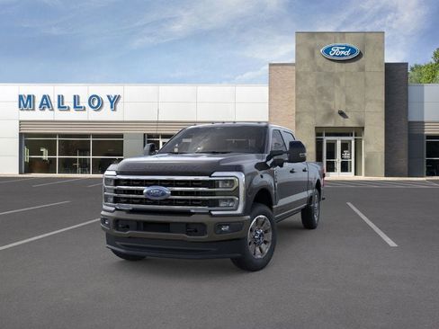 New 2026 Ford F250 King Ranch w/ FX4 Off-Road Package image 4