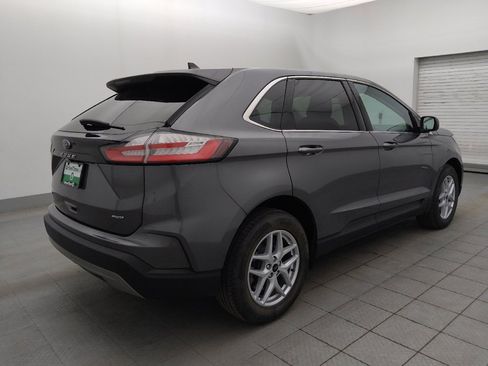 Used 2024 Ford Edge SEL image 10