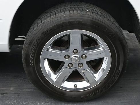 Used 2014 RAM 1500 Express image 36