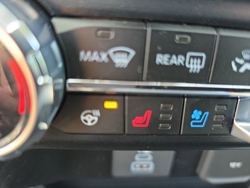 Used 2024 Ford F350 Lariat w/ Camper Package image 32