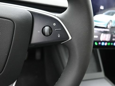 Used 2025 Tesla Model 3 RWD image 9