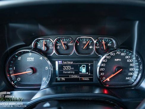 Used 2018 Chevrolet Silverado 1500 LT image 19