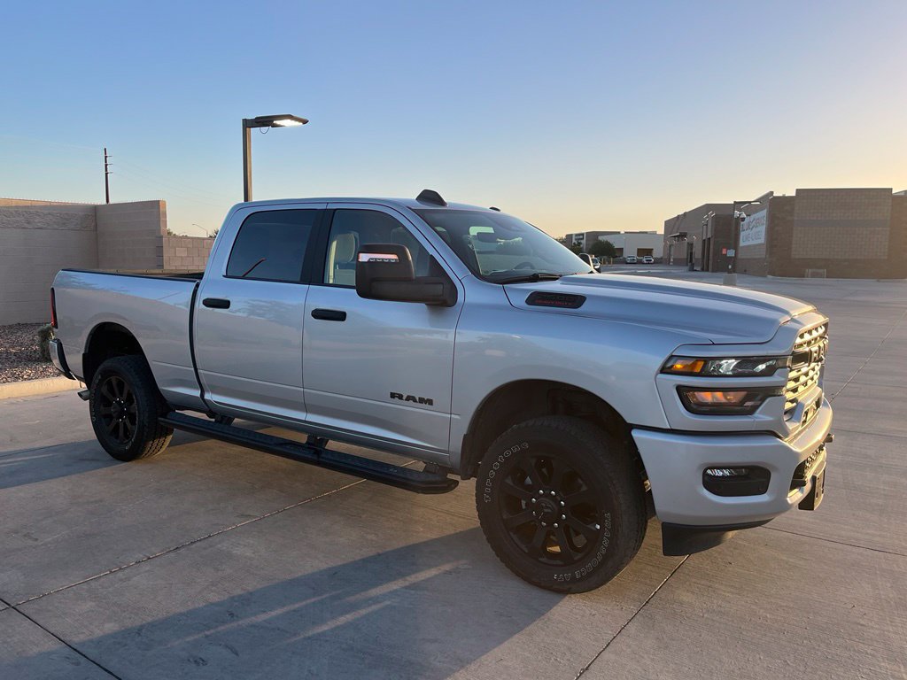 Used 2026 RAM 2500 Big Horn AWD/4WD image 4