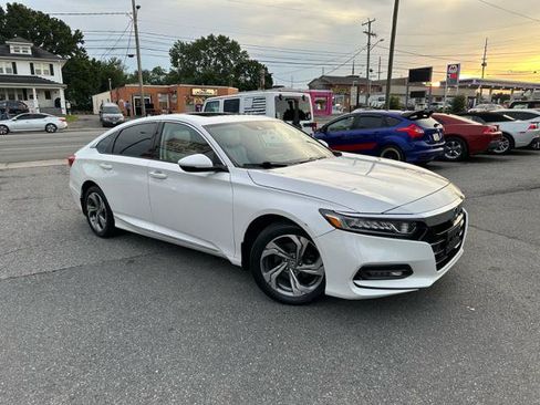 Used 2018 Honda Accord EX-L image 2