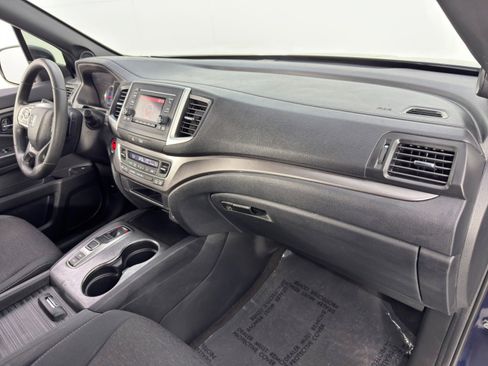 Used 2019 Honda Passport Sport image 13