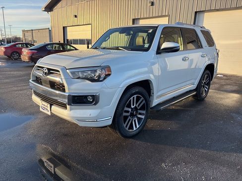 Used 2021 Toyota 4Runner Limited image 3