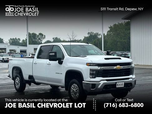 Used 2026 Chevrolet Silverado 2500 LT AWD/4WD image 1