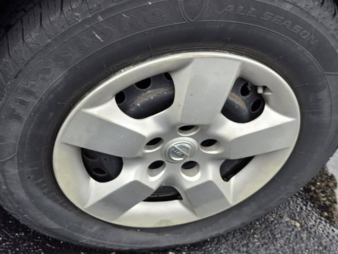 Used 2008 Nissan Rogue S FWD image 23