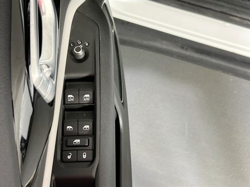 Used 2022 Jeep Compass Limited AWD/4WD image 17