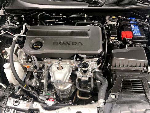 Used 2025 Honda Civic Sport image 34