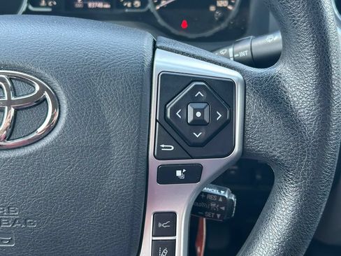 Used 2018 Toyota Tundra SR5 w/ SR5 Upgrade Package RWD image 38