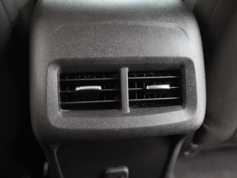 Used 2022 Chevrolet Equinox LT FWD image 35