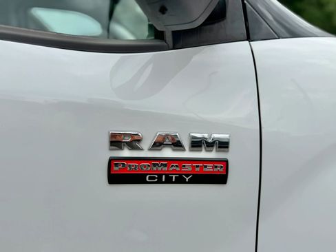 Used 2018 RAM ProMaster City Tradesman FWD image 16