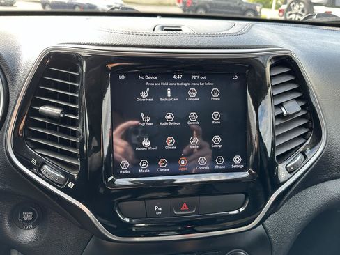 Used 2020 Jeep Cherokee Limited AWD/4WD image 69