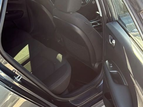 Used 2020 Kia Optima LX image 9