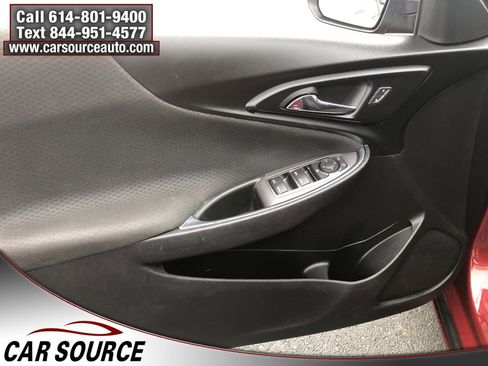 Used 2019 Chevrolet Malibu LT image 15