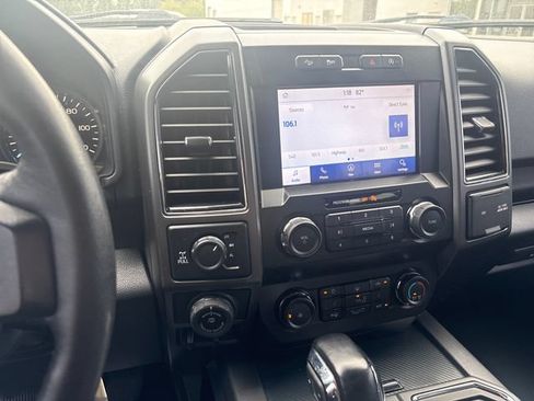 Used 2020 Ford F150 XLT w/ Equipment Group 302A Luxury AWD/4WD image 23