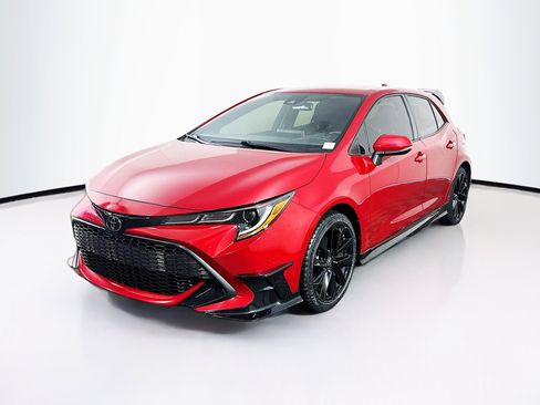 Used 2021 Toyota Corolla SE w/ Special Edition FWD image 3