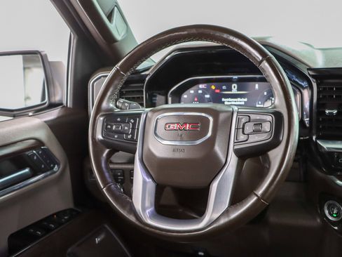 Used 2024 GMC Sierra 1500 SLT w/ SLT Premium Plus Package AWD/4WD image 13