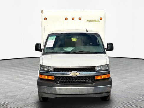 Used 2020 Chevrolet Express 3500 w/ Power Convenience Package RWD image 2