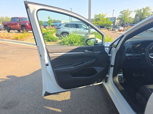 Certified 2025 Volkswagen GTI Autobahn FWD image 9