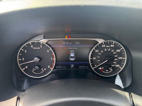 Used 2023 Nissan Altima 2.5 SV FWD image 16
