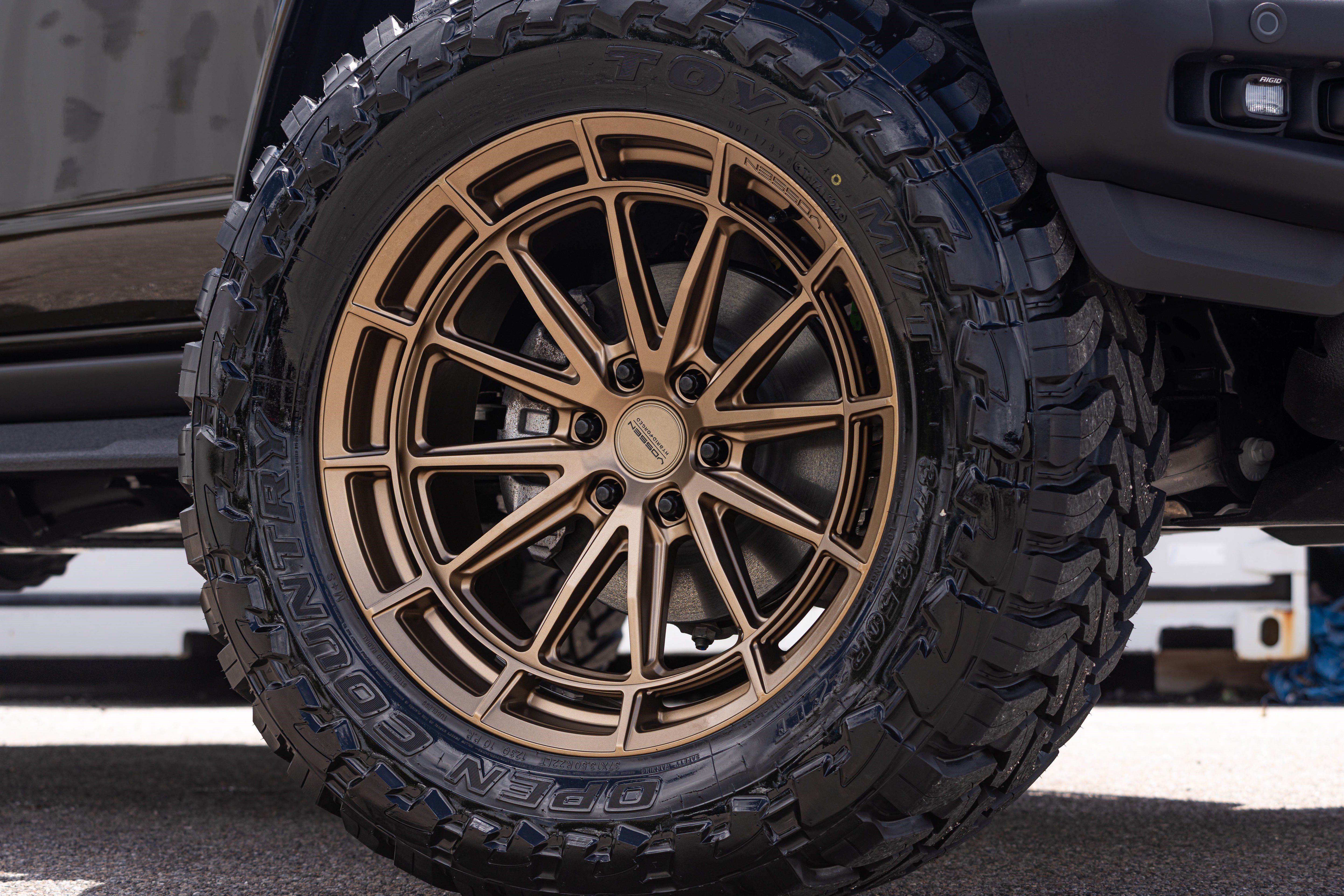 New 2026 Ford Bronco Raptor AWD/4WD image 23