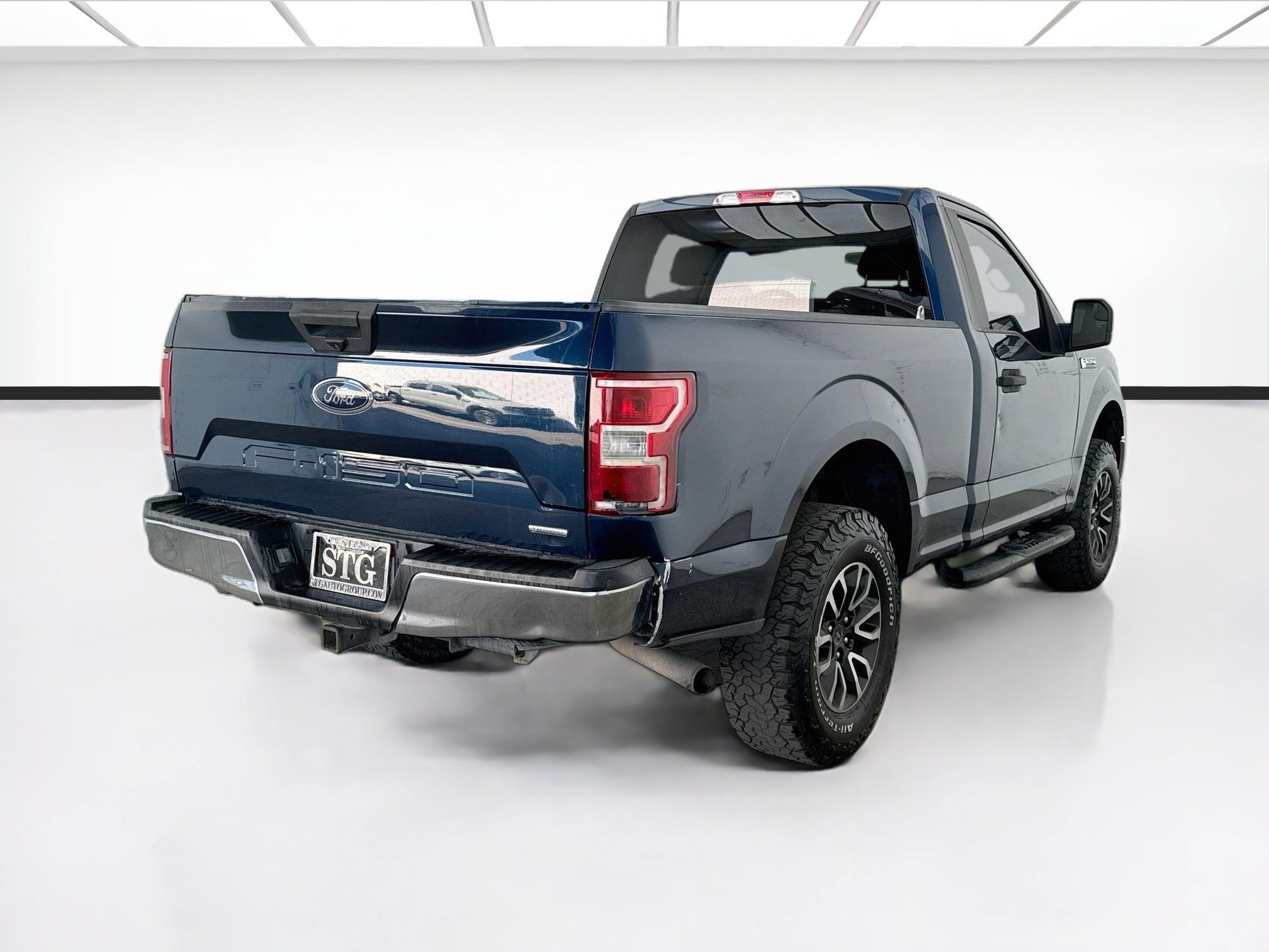 Used 2019 Ford F150 XL w/ Equipment Group 101A Mid AWD/4WD image 4