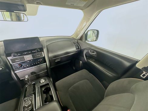 Used 2023 Nissan Armada S image 11