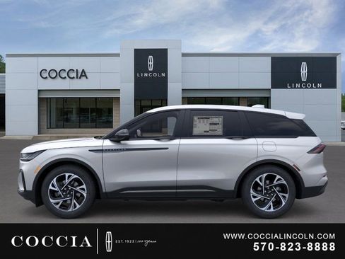 New 2026 Lincoln Nautilus Premier w/ Equipment Group 102A AWD/4WD image 3