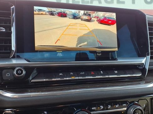 Used 2023 Chevrolet Silverado 1500 LT image 19