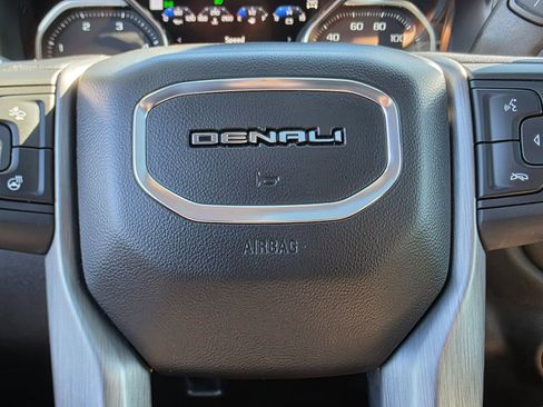 Used 2021 GMC Sierra 3500 Denali w/ Denali Black Diamond Edition image 36
