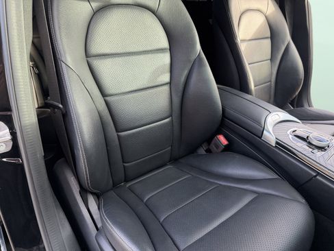 Used 2021 Mercedes-Benz C 300 Sedan image 39