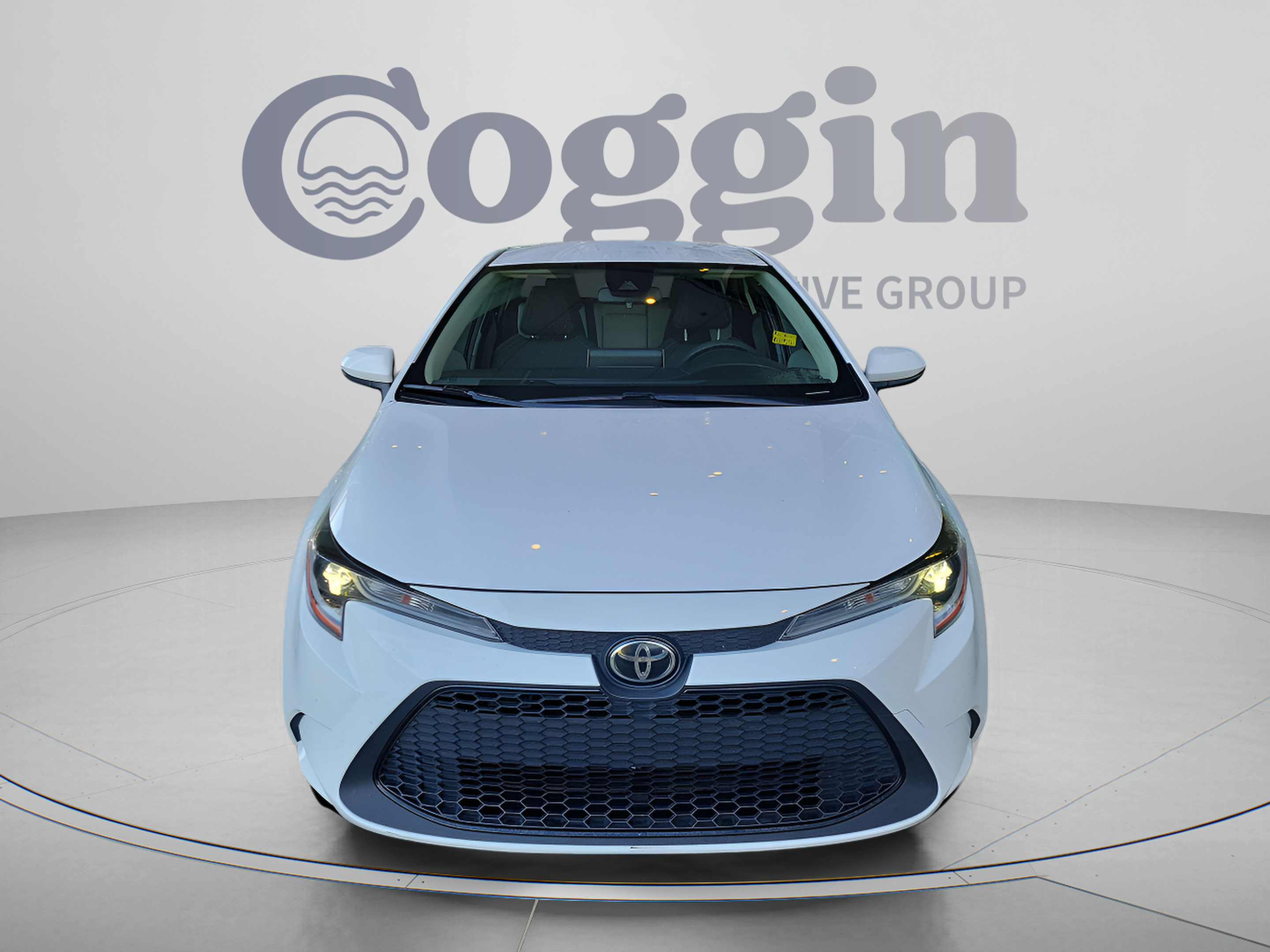 Used 2020 Toyota Corolla LE FWD image 6