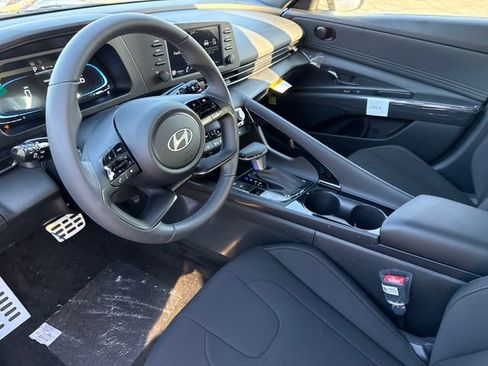 New 2026 Hyundai Elantra SEL Sport image 22