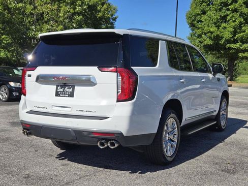 Used 2023 GMC Yukon Denali RWD image 7