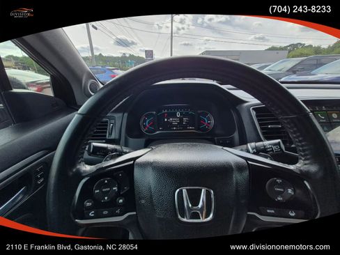Used 2021 Honda Pilot Special Edition image 13
