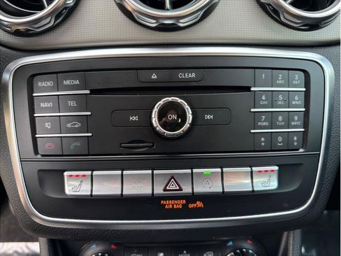 Used 2018 Mercedes-Benz GLA 250 image 20