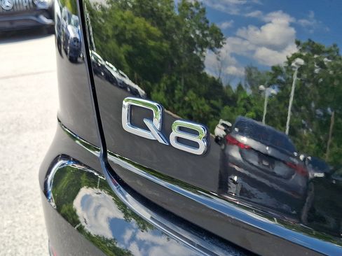 Used 2021 Audi Q8 Premium Plus w/ Premium Plus Package AWD/4WD image 29