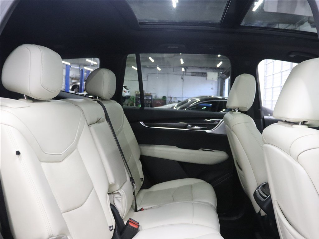 Used 2021 Cadillac XT6 Sport AWD/4WD image 29