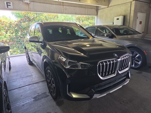 Certified 2023 BMW X1 xDrive28i w/ Convenience Package AWD/4WD image 1