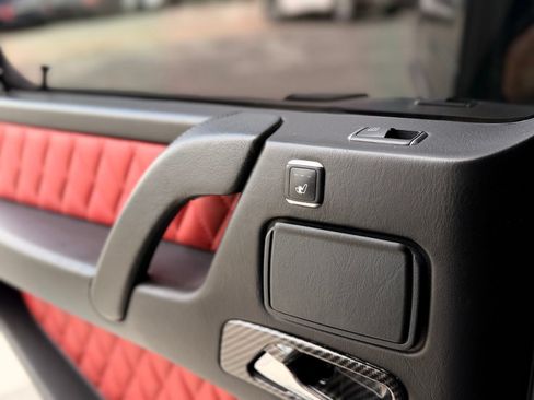 Used 2015 Mercedes-Benz G 63 AMG 4MATIC image 77
