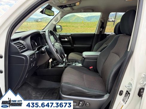 Used 2020 Toyota 4Runner TRD Off-Road AWD/4WD image 14