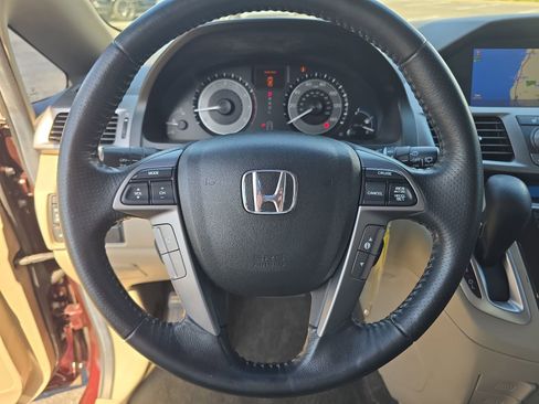 Used 2012 Honda Odyssey Touring image 24