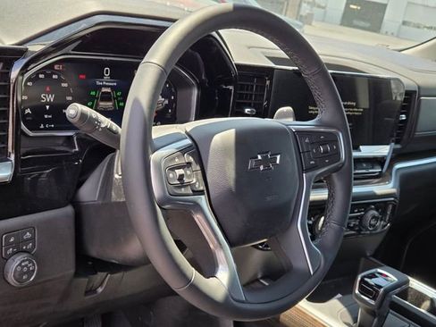 New 2026 Chevrolet Silverado 1500 RST AWD/4WD image 10