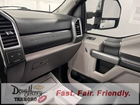 Used 2017 Ford F250 XLT image 44