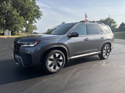 New 2026 Honda Pilot Elite image 2
