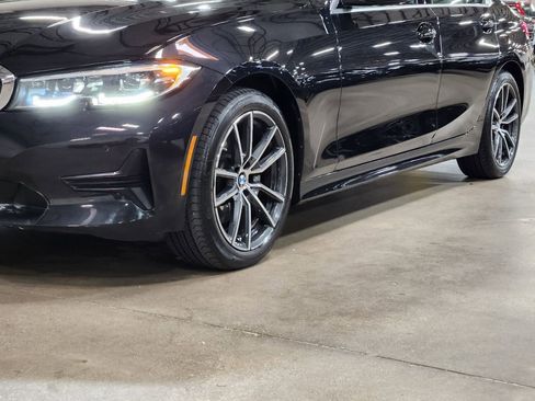 Used 2022 BMW 330i Sedan w/ Driving Assistance Package image 18